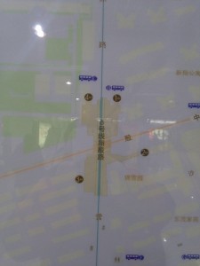 翔殷路駅周辺図（出入り口）