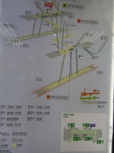 龍陽路駅構内図